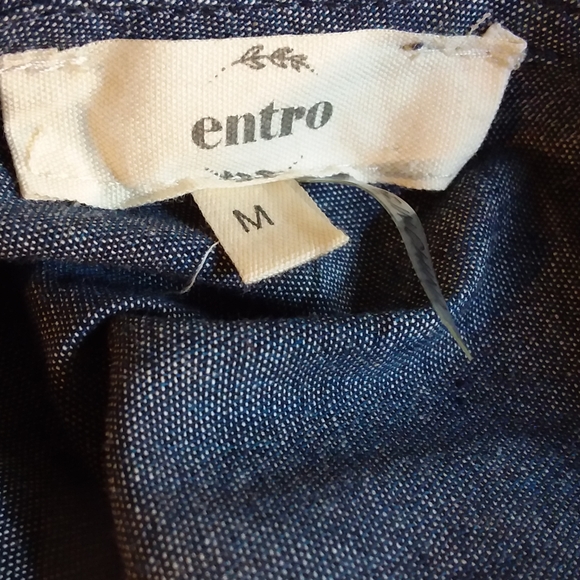 Gorgeous Entro Embroidered Tasseled Tank - Picture 5 of 7